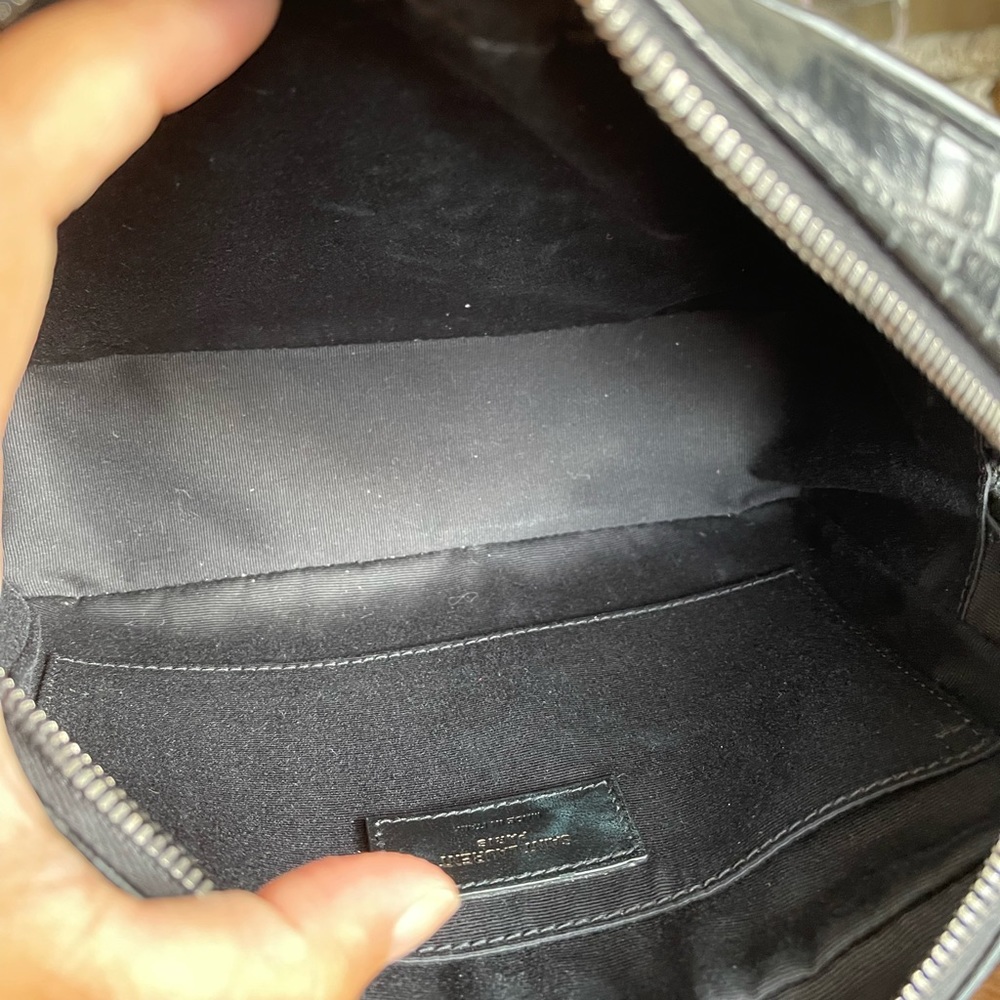 YSL Lou Croc-Embossed Camera Bag - Picture 11 of 16